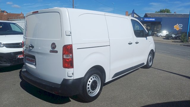 Fiat SCUDO STD 1.5 JTD 120CV PRO LOUNGE