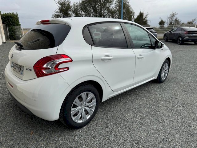 PEUGEOT Peugeot 208  1.2 PureTech 82ch Style 5p