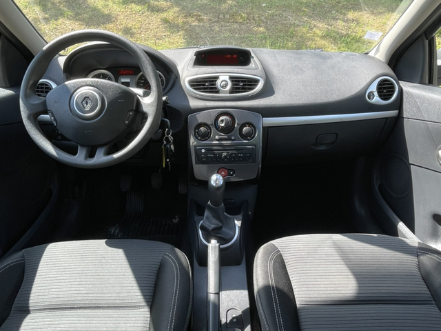 Renault Renault Clio III 1.5 dCi90 89g Express Clim eco² 5p