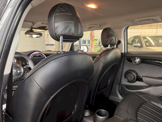 Mini Mini Mini f55 COOPER SD 170 / origine France / entretien suivi 