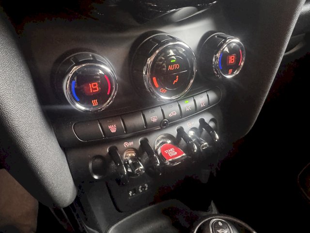 Mini Mini Mini f55 COOPER SD 170 / origine France / entretien suivi 
