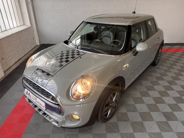 Mini Mini Mini f55 COOPER SD 170 / origine France / entretien suivi 
