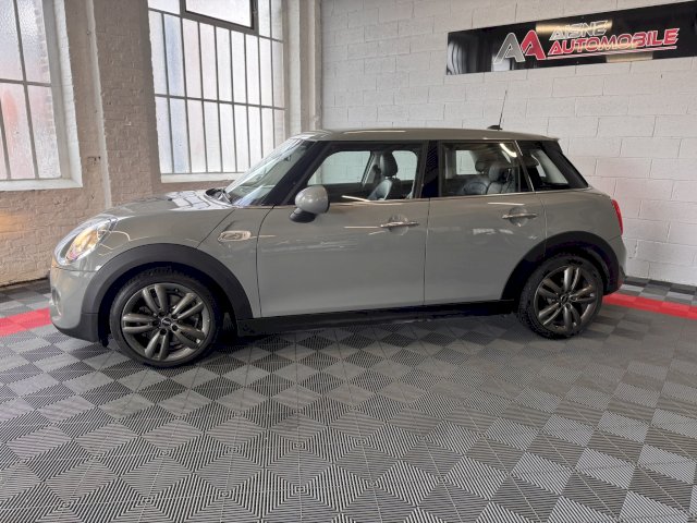 Mini Mini Mini f55 COOPER SD 170 / origine France / entretien suivi 