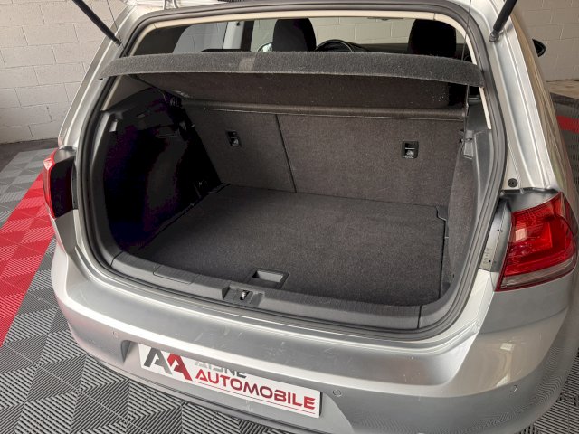 Volkswagen Volkswagen Golf VII 1.2 TSI 110ch BlueMotion Technology Confortline DSG7 3p