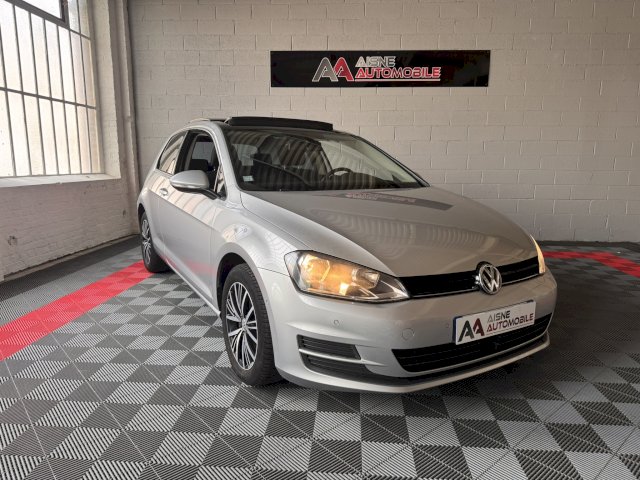 Volkswagen Volkswagen Golf VII 1.2 TSI 110ch BlueMotion Technology Confortline DSG7 3p