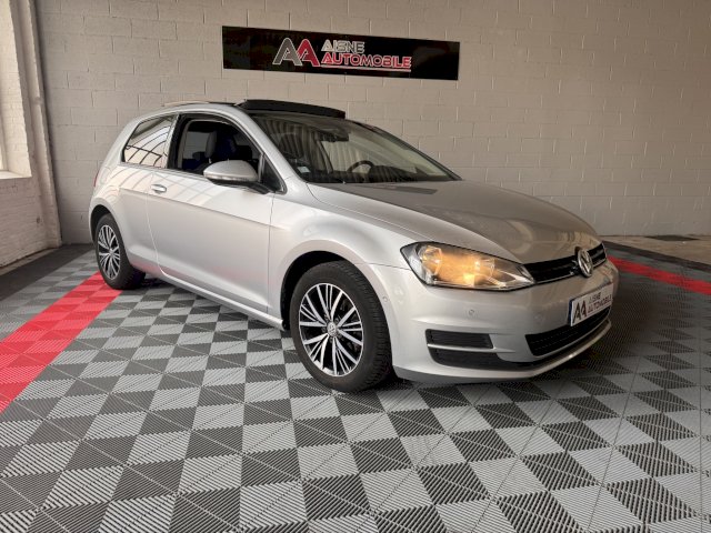 Volkswagen Volkswagen Golf VII 1.2 TSI 110ch BlueMotion Technology Confortline DSG7 3p