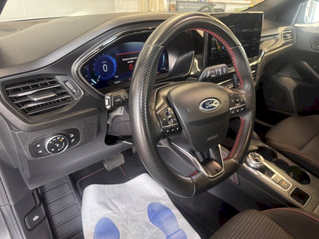 Ford Ford Focus IV 1.5 EcoBlue 120ch ST-Line X BVA8