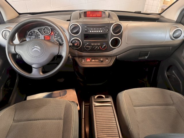 Citroen Citroën Berlingo MULTISPACE 1.6 BlueHDi 100ch Feel S&S ETG6 5 PLACES