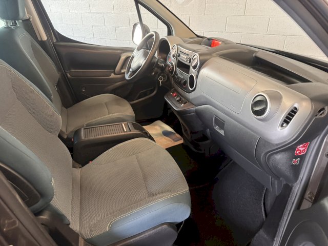 Citroen Citroën Berlingo MULTISPACE 1.6 BlueHDi 100ch Feel S&S ETG6 5 PLACES