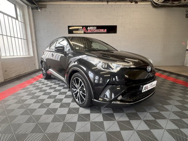 Toyota Toyota C-Hr 122h Distinctive 2WD E-CVT