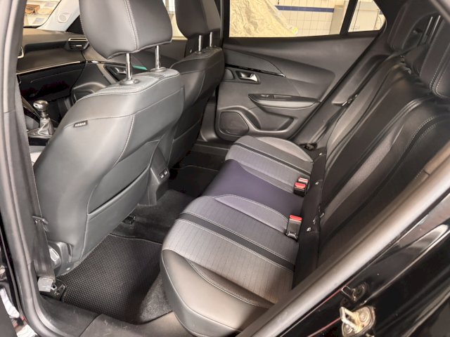 Peugeot Peugeot 2008 II 1.5 BlueHDi 110ch S&S Allure Business