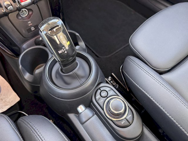 Mini Mini Mini Cooper 136ch Edition Camden BVA7
