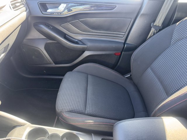 Ford Ford Focus IV 1.5 EcoBlue 120ch ST-Line X BVA8