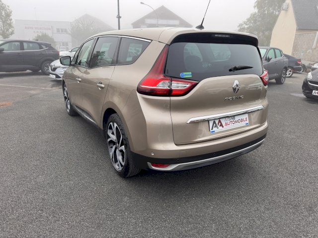 Renault Renault Grand Scenic 1.7 Blue dCi 150ch Intens 7 places