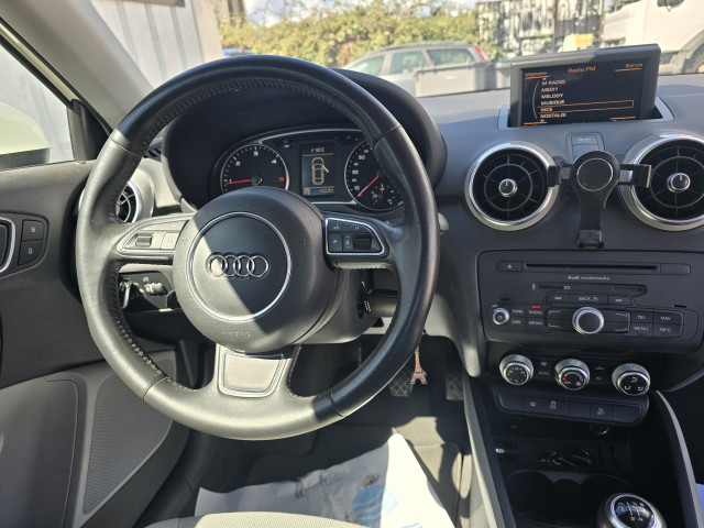 Audi Audi A1 1.6 TDI 105ch FAP S line