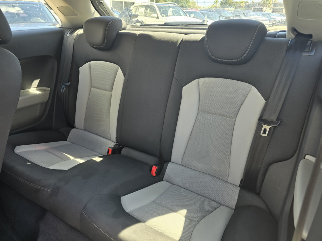 Audi Audi A1 1.6 TDI 105ch FAP S line