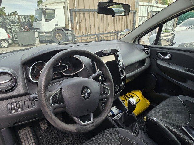 Renault Renault Clio IV 1.5 dCi 90ch 2 places société VASP
