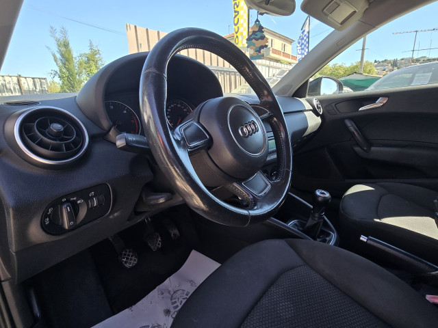 Audi Audi A1  1.6 TDI 90ch FAP Attraction 5 places