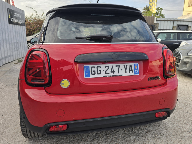 Mini Mini III (F56) Cooper SE 184ch Edition Camden BVA 5CV