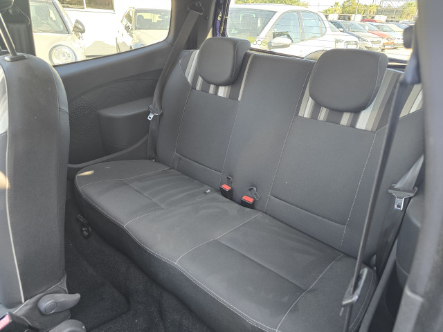 Renault Renault Twingo II 1.2 LEV 16v 75 Limited eco²