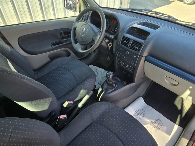 Renault Renault Clio II 1.5 dCi 80ch Confort Pack Clim 5p