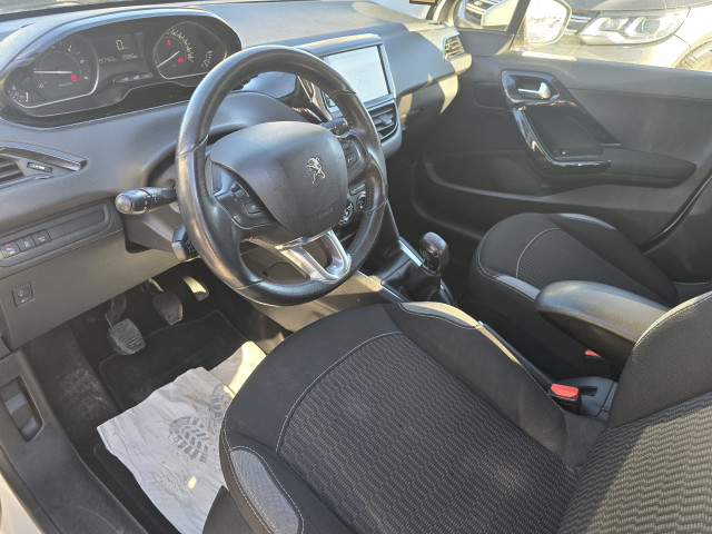 Peugeot Peugeot 208 1.6 BlueHDi 90ch Business 5p