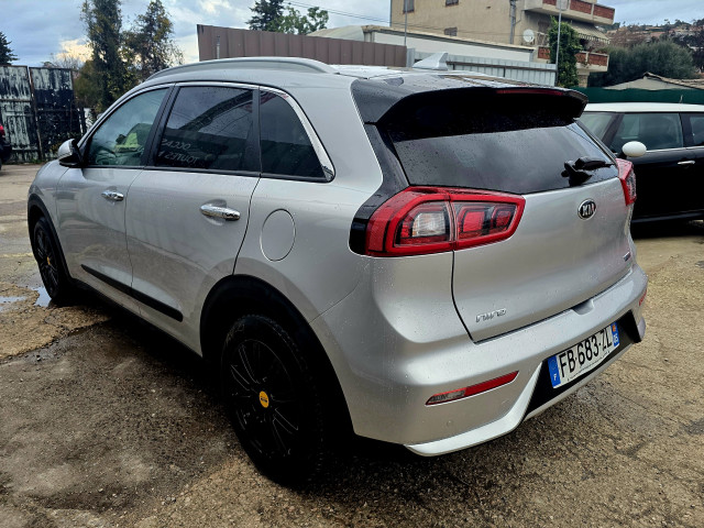 Kia Kia Niro 1.6 GDi 105ch + électrique 43.5ch Premium