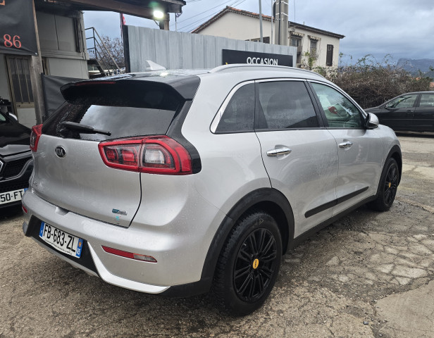 Kia Kia Niro 1.6 GDi 105ch + électrique 43.5ch Premium