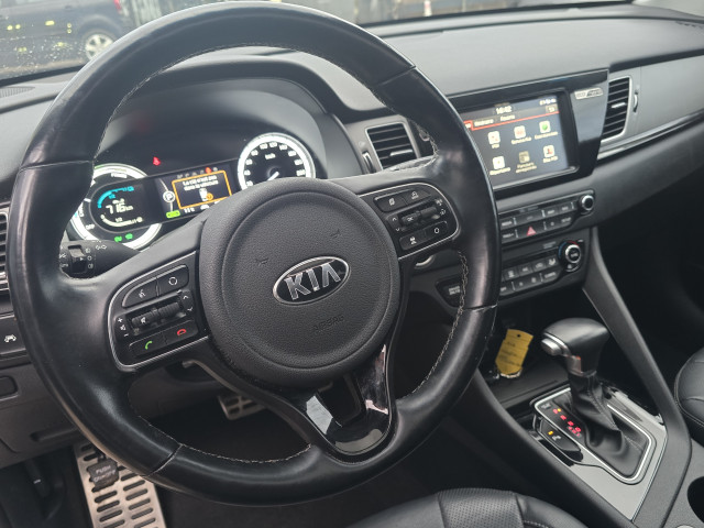 Kia Kia Niro 1.6 GDi 105ch + électrique 43.5ch Premium