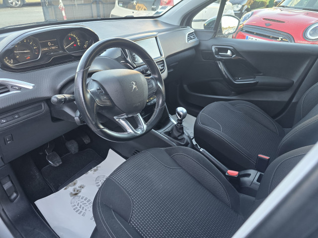 Peugeot Peugeot 208 1.2 110ch Tech Edition S&S 5p