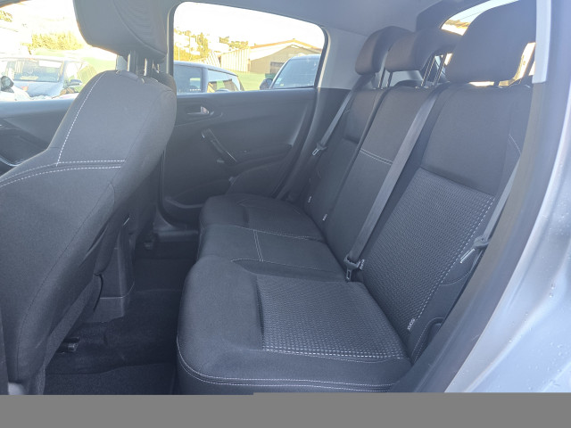 Peugeot Peugeot 208 1.2 110ch Tech Edition S&S 5p