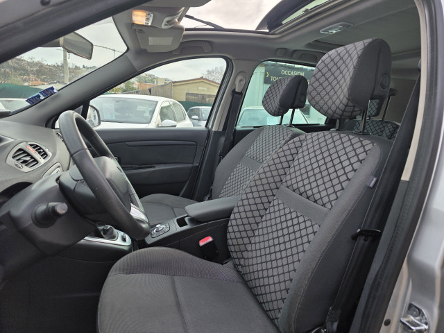 Renault Renault Scenic III 1.5 dCi 110ch Toit ouvrant eco²