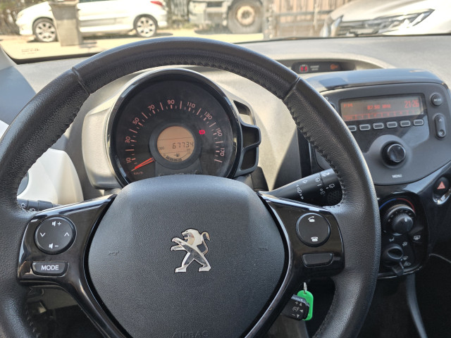 Peugeot Peugeot 108  1.2 PureTech Style 5p