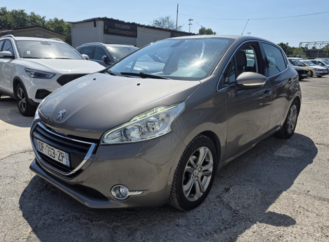 Peugeot Peugeot 208  1.6 VTi Allure BA 5p