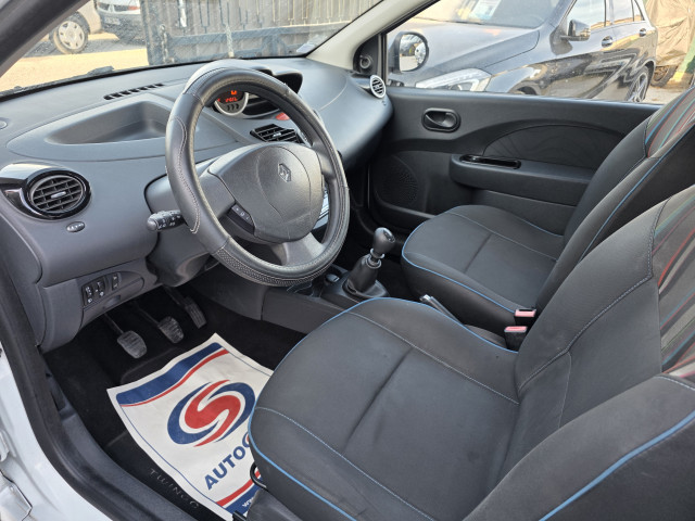 Renault Renault Twingo II 1.2 LEV 16v 75ch Expression eco²