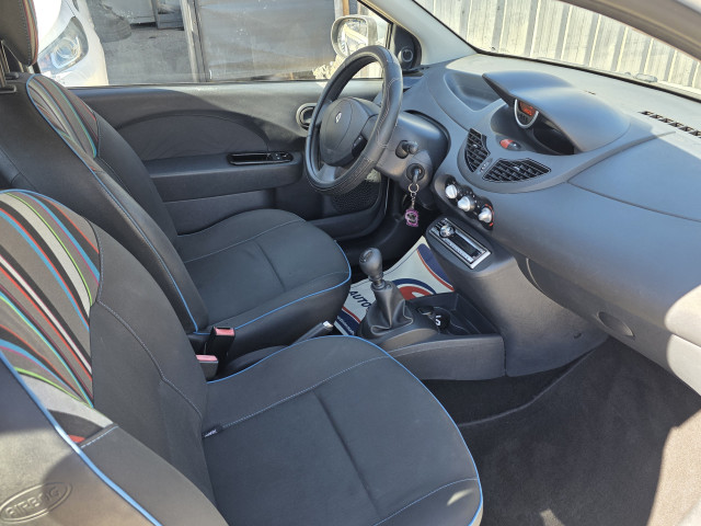 Renault Renault Twingo II 1.2 LEV 16v 75ch Expression eco²