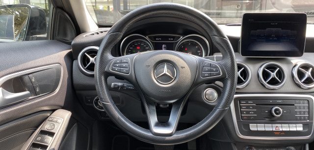 Mercedes-Benz Mercedes-Benz Classe GLA 200 136ch Sensation 7G-DCT Euro6d-T
