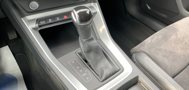 Audi Audi Q3 35 TDI 150ch 124g Design Luxe S tronic 7