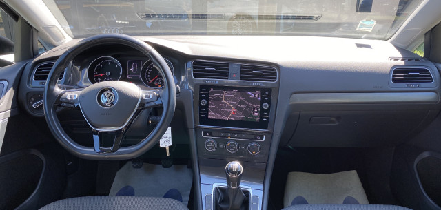 Volkswagen Volkswagen Golf VII 1.6 TDI 115ch BlueMotion Technology FAP Confortline Business 5p