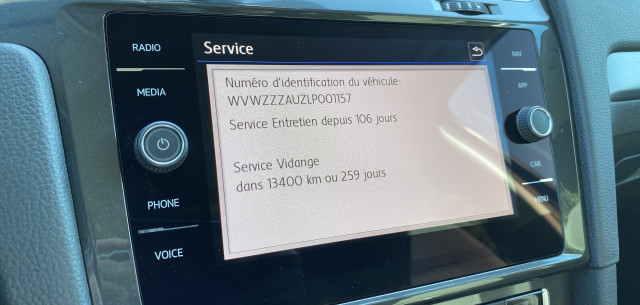 Volkswagen Volkswagen Golf VII 1.6 TDI 115ch BlueMotion Technology FAP Confortline Business 5p