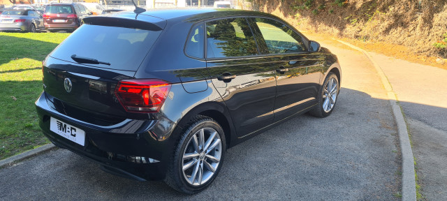 Volkswagen Volkswagen Polo VI 1.6 TDI 95ch Carat Exclusive