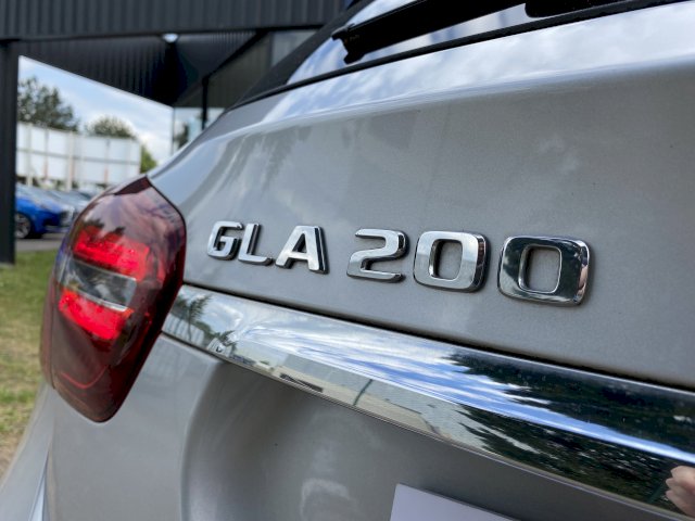 Mercedes-Benz Mercedes-Benz Classe GLA I (X156) 200 Sensation 7G-DCT