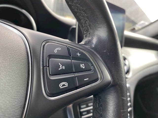 Mercedes-Benz Mercedes-Benz Classe GLA I (X156) 200 Sensation 7G-DCT
