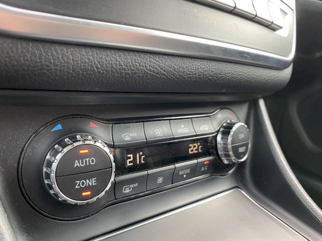 Mercedes-Benz Mercedes-Benz Classe GLA I (X156) 200 Sensation 7G-DCT