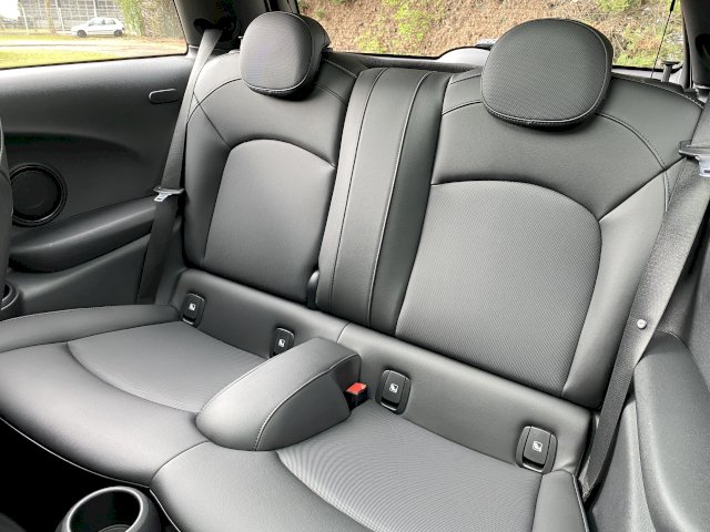 Mini Mini  III (F56) Cooper S 178ch Edition Camden BVA7