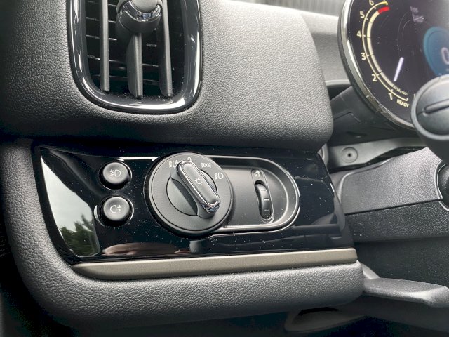 Mini Mini Countryman II (F60) Cooper  136ch  Business Design BVA7