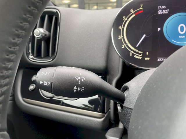 Mini Mini Countryman II (F60) Cooper  136ch  Business Design BVA7