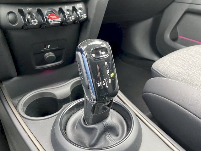 Mini Mini Countryman II (F60) Cooper  136ch  Business Design BVA7