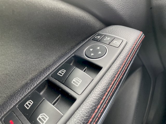 Mercedes-Benz Mercedes-Benz Classe A III (W176) 160 Fascination 7G-DCT