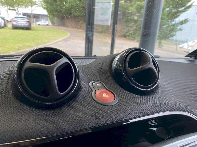 Smart Smart Fortwo Coupe EQ 82ch prime